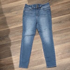 D. JEANS SIZE 8 SKINNY